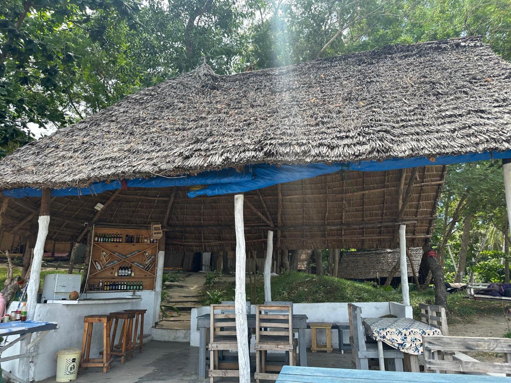 Maweni Beach Bungalows Kilindoni Exterior foto